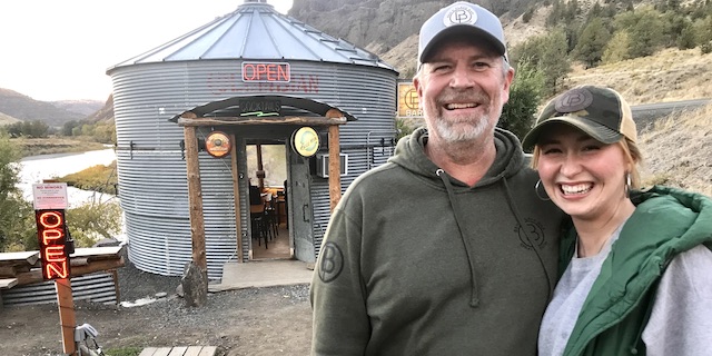 Idaho grain bin transformed into rural Oregon bar